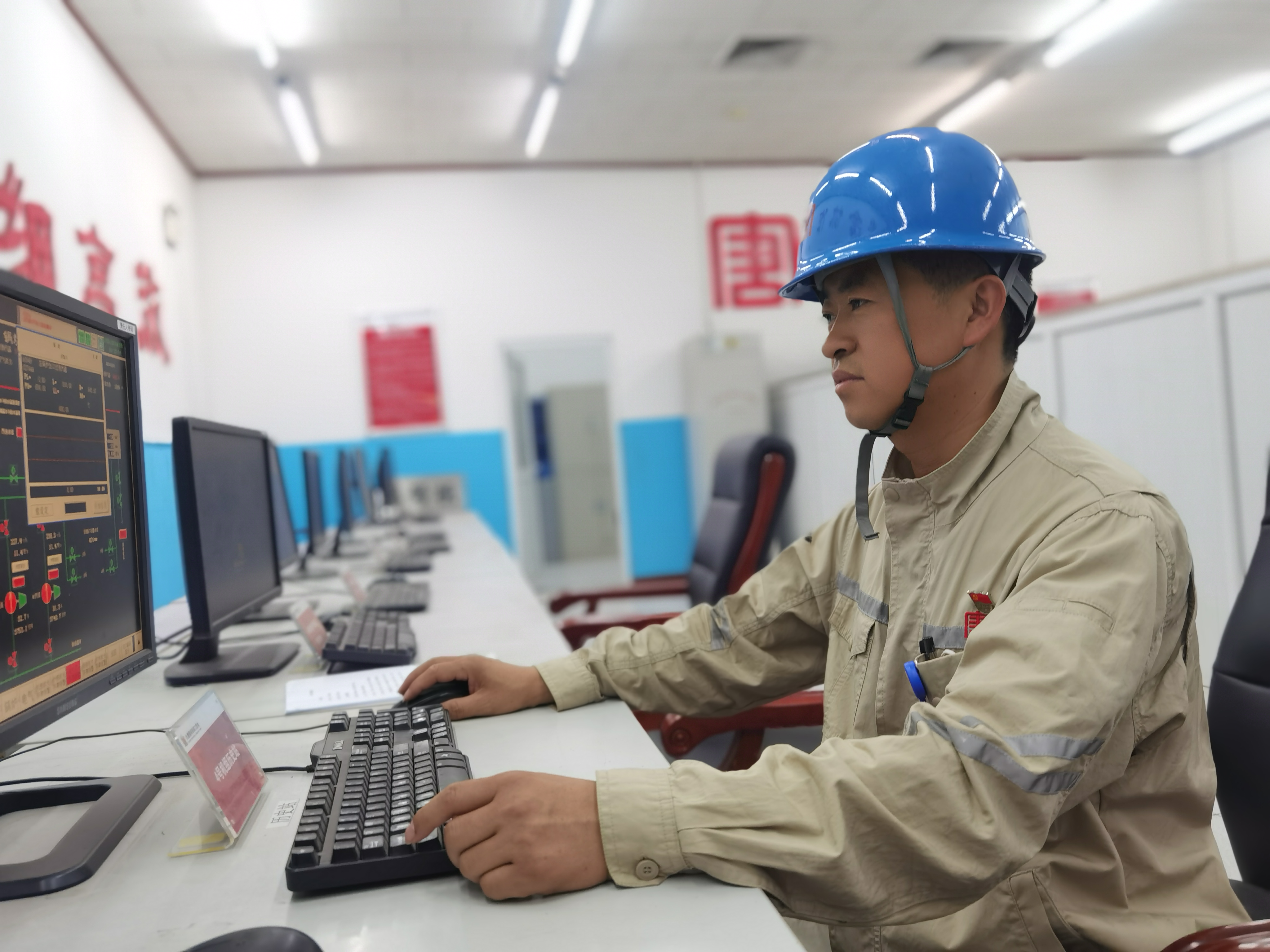 1688523779809004031.jpg 【最美大唐人】热控工程师的初心本色(图1).jpg