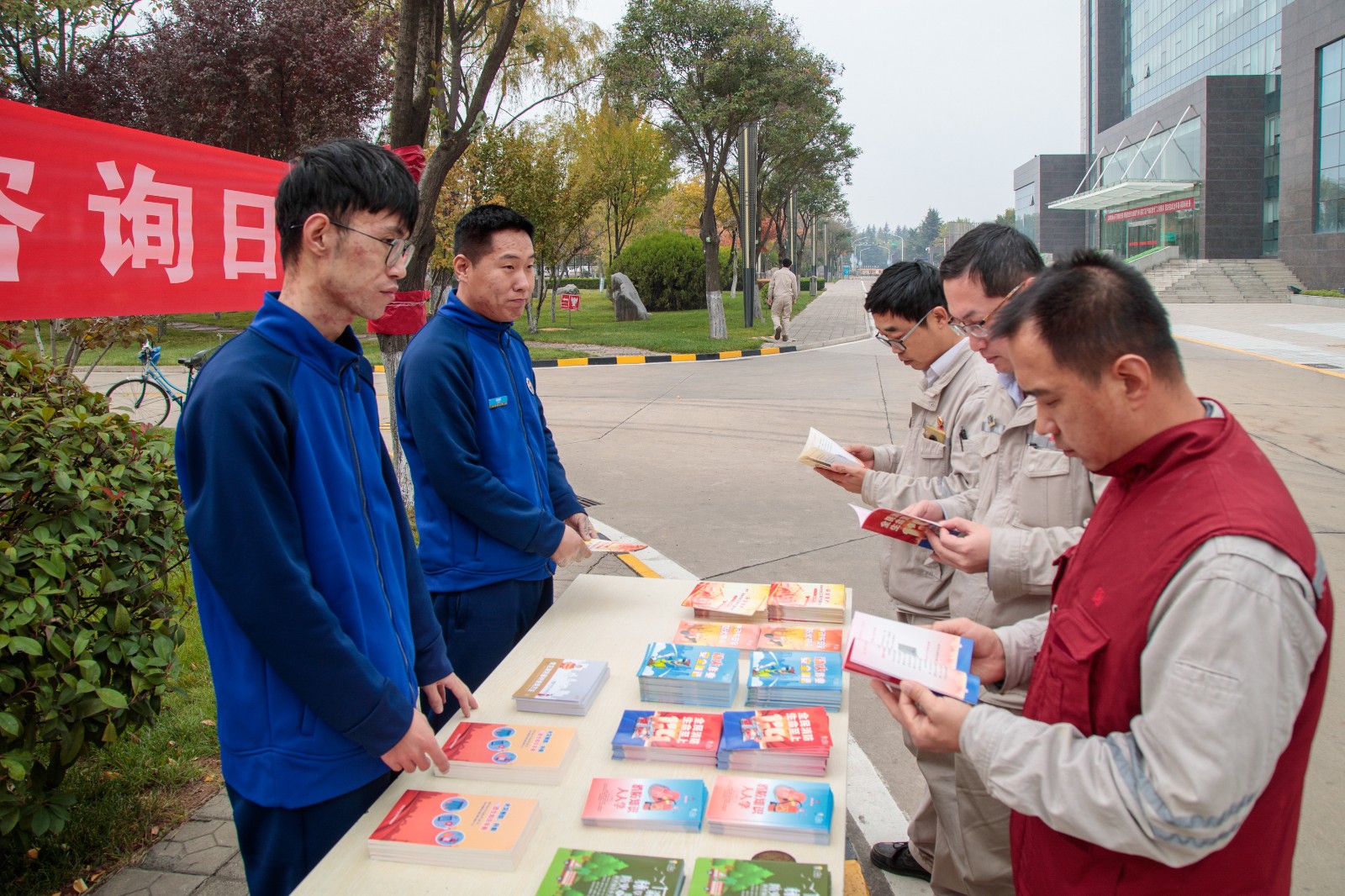 1731051688084088391.jpg 1731051688084088391.jpg